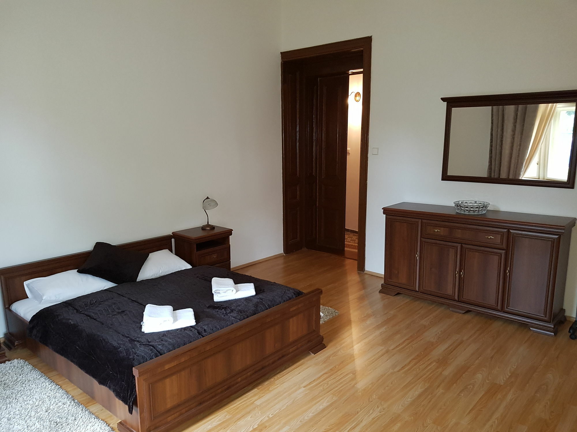 Villa Sofia Apartments Karlowe Wary Zewnętrze zdjęcie