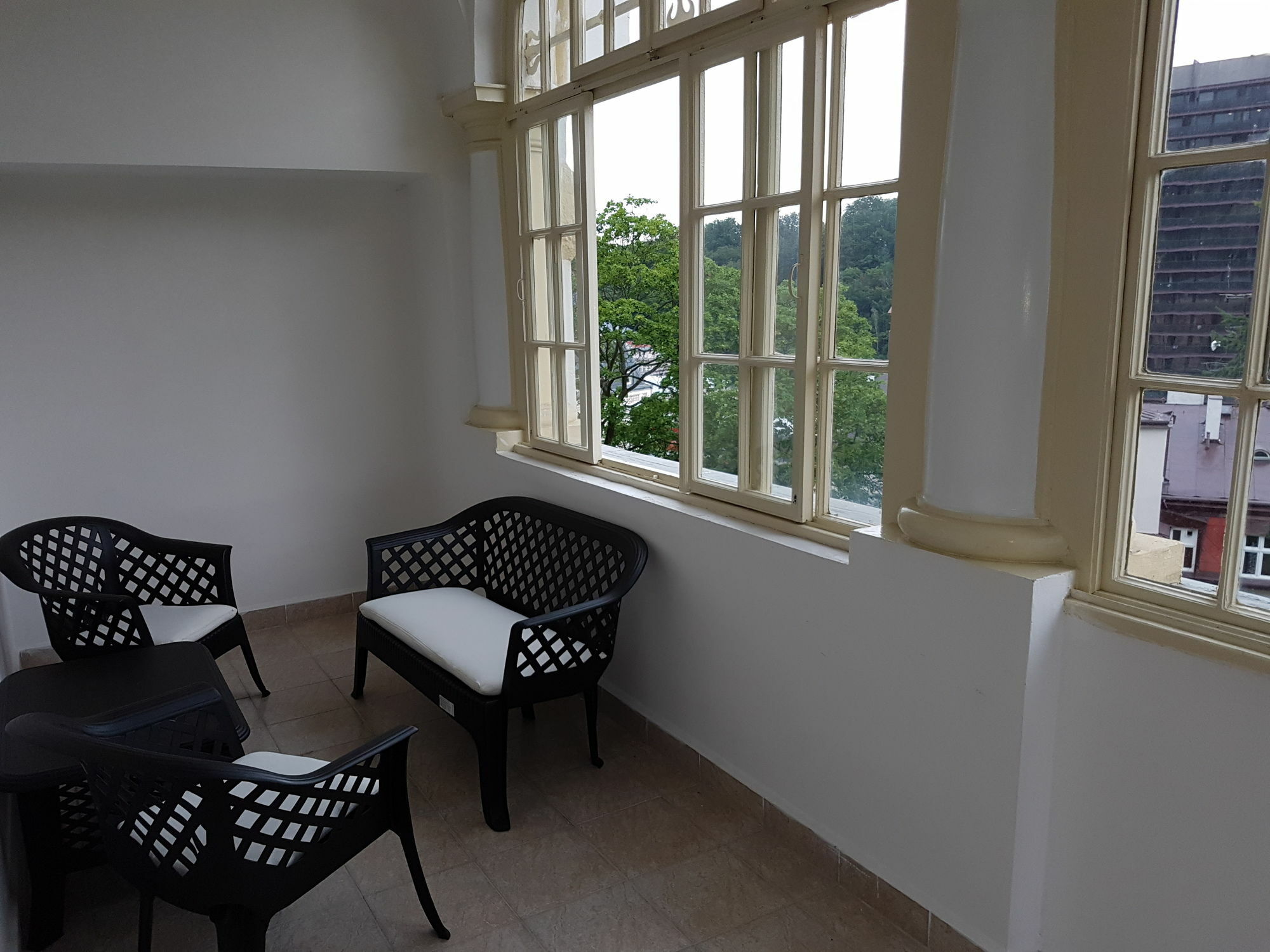Villa Sofia Apartments Karlowe Wary Zewnętrze zdjęcie